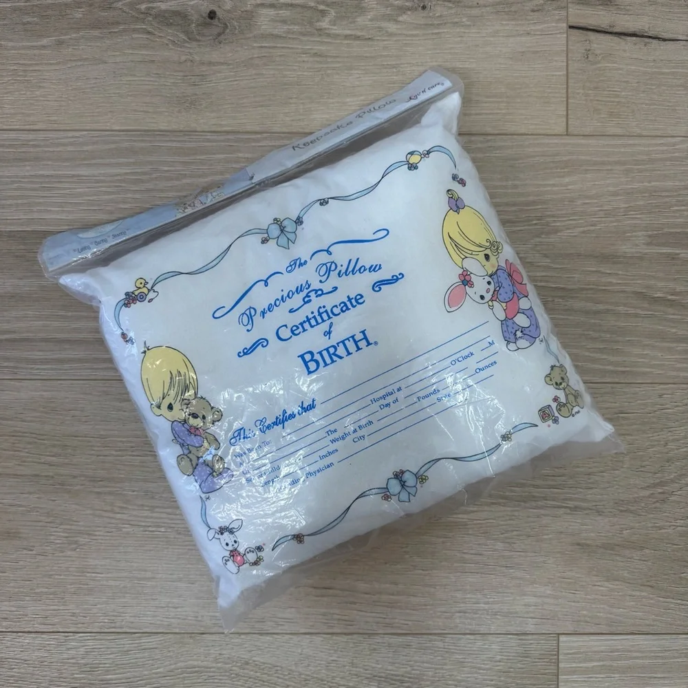 NEW Precious Moments 2004 Vintage Precious Pillow Keepsake Pillow
